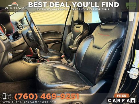 Used 2018 Jeep Compass Trailhawk w/ Leather Interior Group AWD/4WD image 6