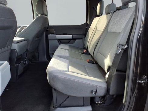 Used 2022 Ford F150 XLT w/ Equipment Group 302A High image 21