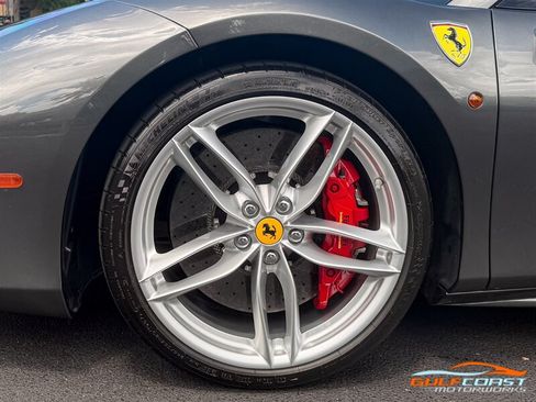 Used 2019 Ferrari 488 Spider RWD image 41