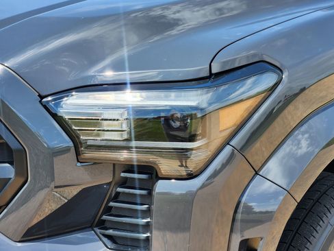 New 2026 Toyota Tacoma SR5 AWD/4WD image 9