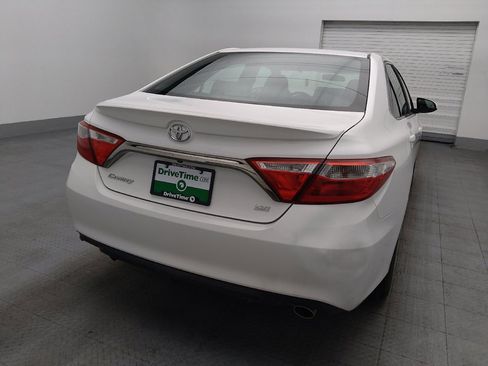 Used 2016 Toyota Camry SE FWD image 7