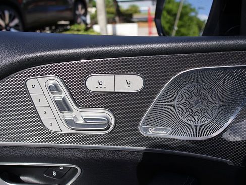 Used 2023 Mercedes-Benz GLE 450 4MATIC image 42