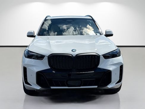 New 2026 BMW X5 xDrive50e w/ Executive Package AWD/4WD image 8