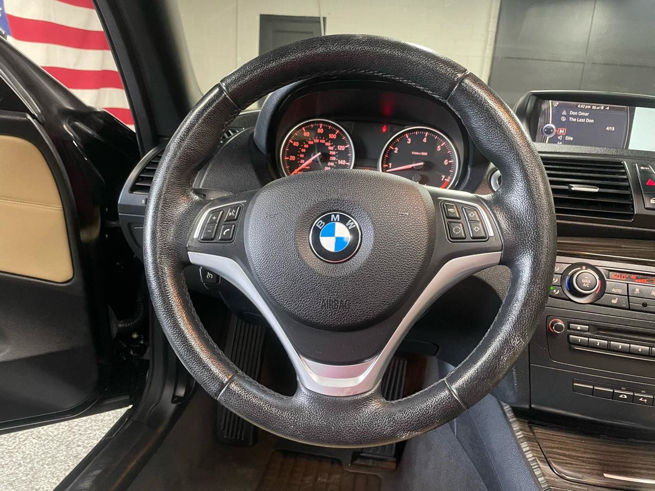 Used 2013 BMW 128i Convertible RWD image 21