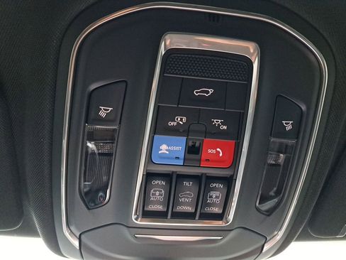 New 2025 Jeep Grand Cherokee Limited AWD/4WD image 26