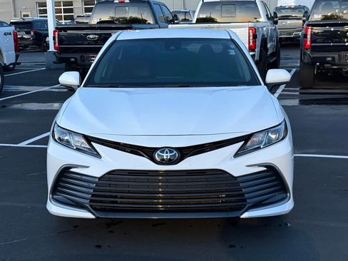 Used 2023 Toyota Camry LE FWD image 7