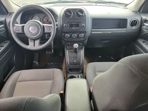Used 2016 Jeep Patriot Sport w/ Power Value Group FWD image 26