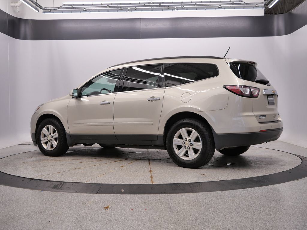 Used 2014 Chevrolet Traverse LT AWD/4WD image 3