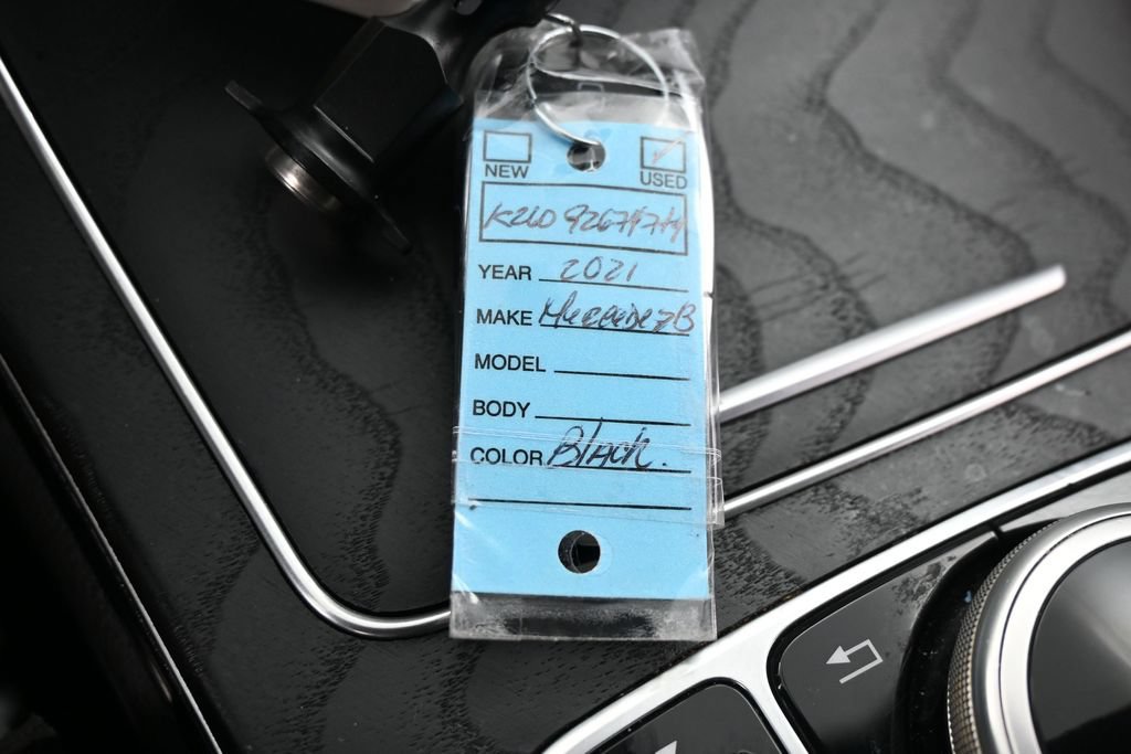 Used 2021 Mercedes-Benz C 300 Sedan image 27