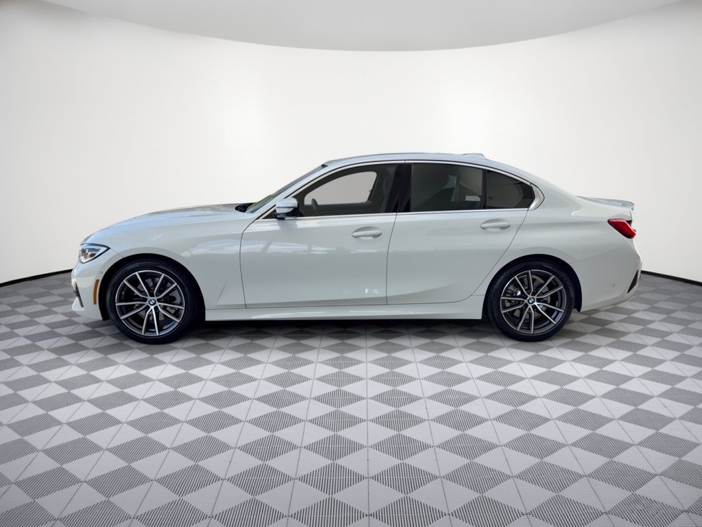 Used 2019 BMW 330i Sedan w/ Convenience Package RWD image 2