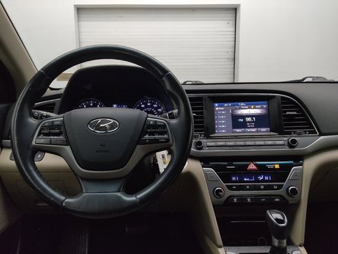 Used 2017 Hyundai Elantra Value Edition image 22
