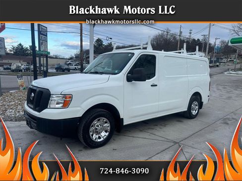 Used 2018 Nissan NV 2500 SV image 1