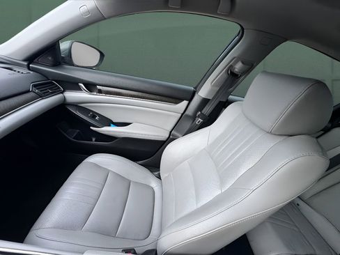 Used 2019 Honda Accord EX-L image 13