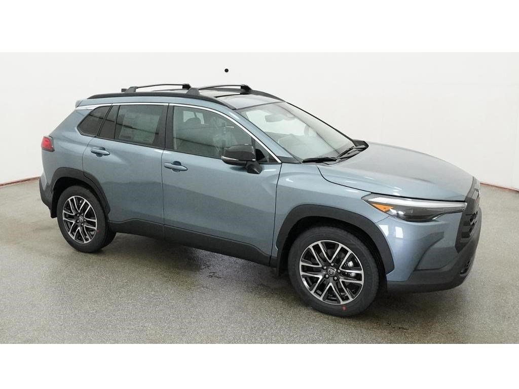 New 2026 Toyota Corolla Cross XLE w/ Convenience Package AWD/4WD image 13