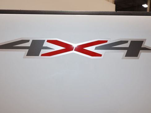 Certified 2025 Chevrolet Silverado 2500 LT w/ Convenience Package image 35