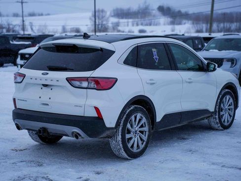 Used 2022 Ford Escape Titanium w/ Titanium Elite Package image 5