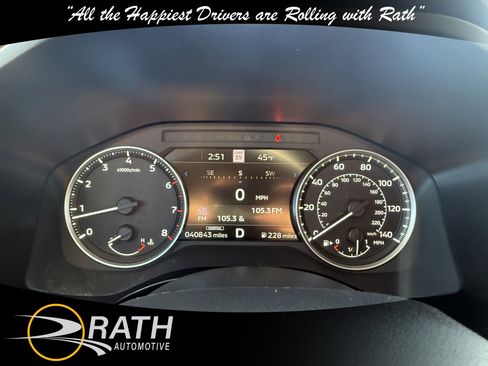 Used 2024 Mitsubishi Outlander SE image 16