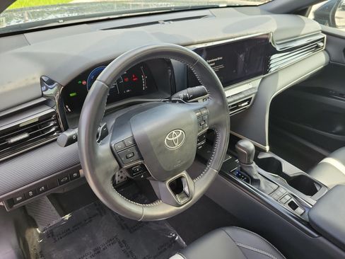 Used 2025 Toyota Camry SE w/ Multimedia Upgrade Package FWD image 24