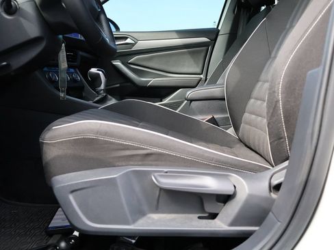 Used 2023 Volkswagen Jetta Sport FWD image 33