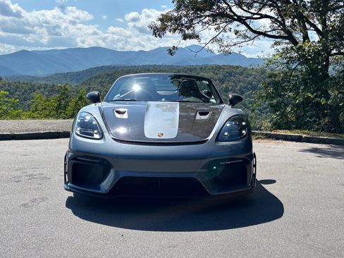 Certified 2025 Porsche 718 Boxster Spyder RS image 8