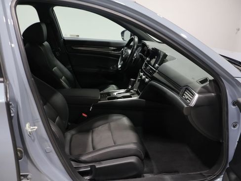Used 2022 Honda Accord Sport image 21