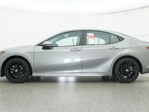 New 2026 Toyota Camry SE image 19