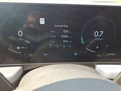 Used 2024 Hyundai Sonata SEL w/ Convenience Package FWD image 20