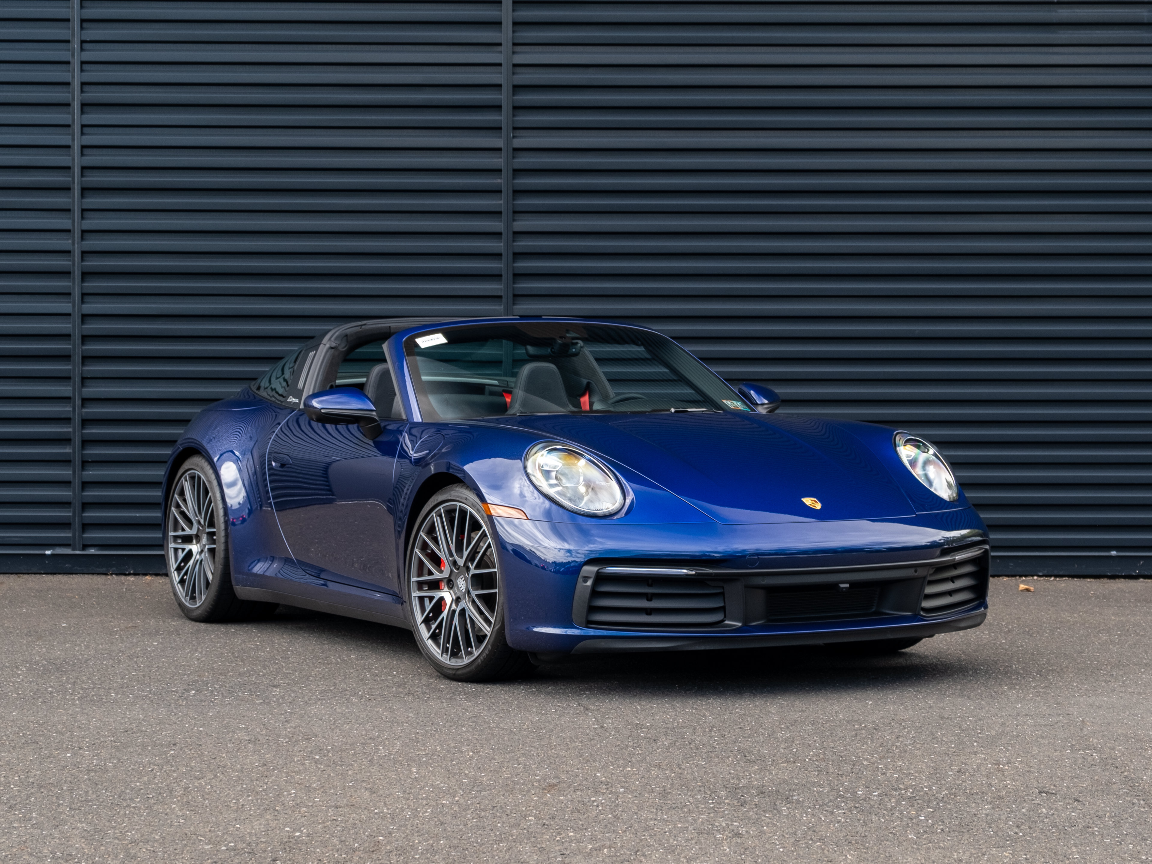 Certified 2024 Porsche 911 Targa 4S AWD/4WD image 10