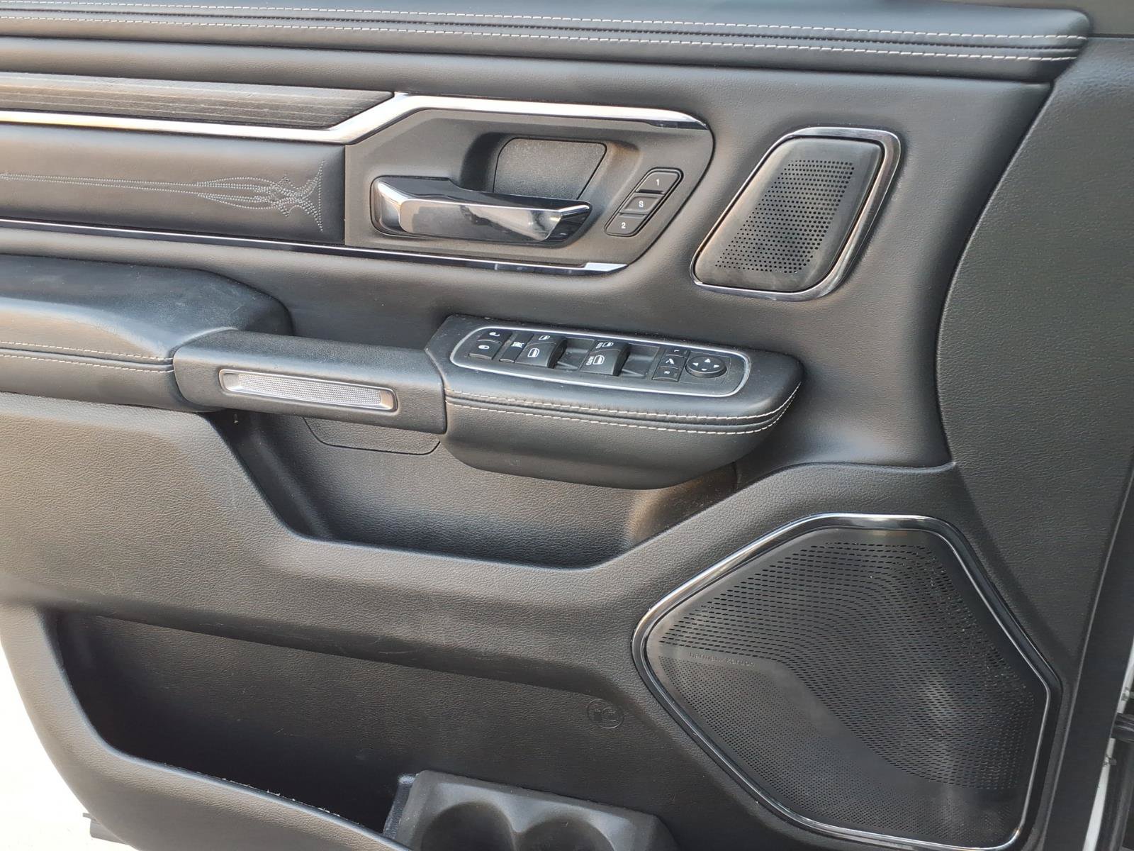 Used 2022 RAM 1500 Limited AWD/4WD image 18