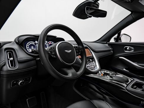 Used 2023 Aston Martin DBX 707 image 32
