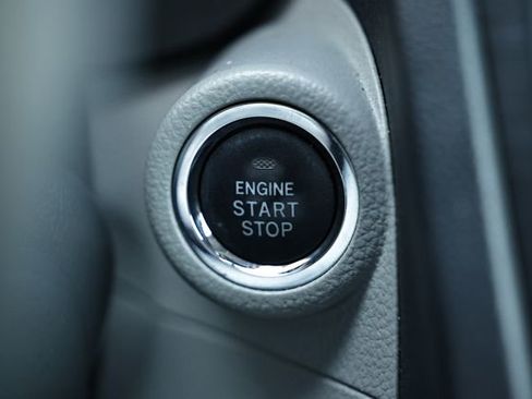 Used 2014 Subaru Forester 2.5i Touring image 38