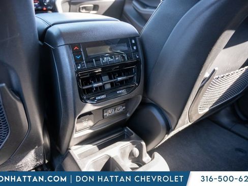 Used 2023 Jeep Grand Cherokee L Limited AWD/4WD image 24