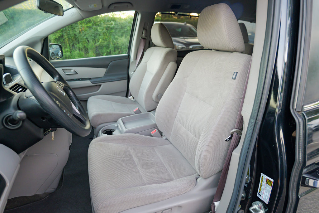 Used 2013 Honda Odyssey EX image 21