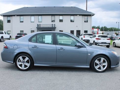 Used 2008 Saab 9-3 2.0T w/ Moonroof Package FWD image 6