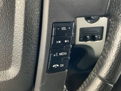 Used 2011 Ford F150 XLT w/ XLT Chrome Pkg image 14