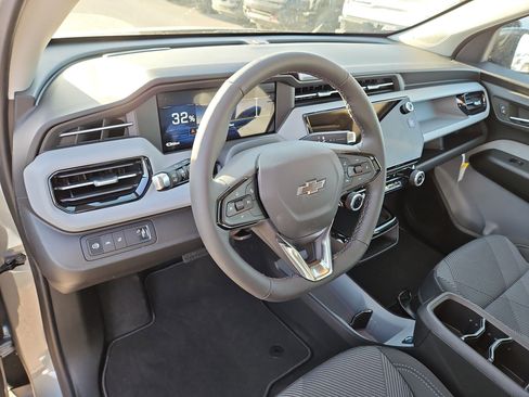 New 2027 Chevrolet Bolt LT w/ Comfort Package image 11