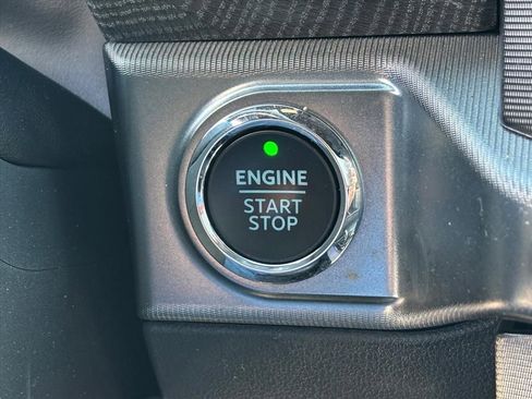 Used 2022 Ford F150 Platinum w/ Equipment Group 701A High AWD/4WD image 18