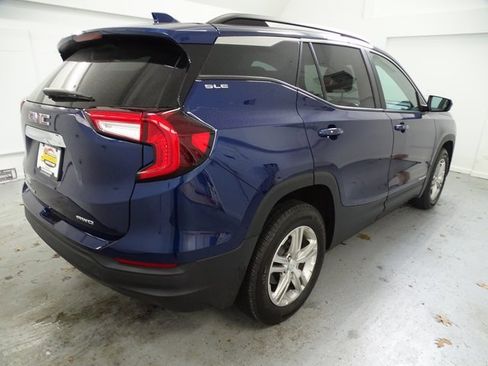 Certified 2022 GMC Terrain SLE w/ Driver Convenience Package image 20