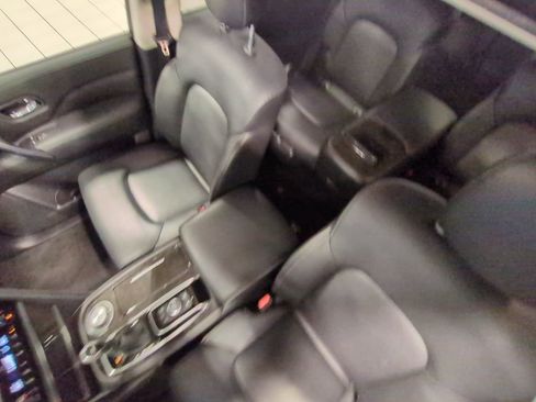 Used 2024 INFINITI QX80 Luxe w/ Cargo Package image 8