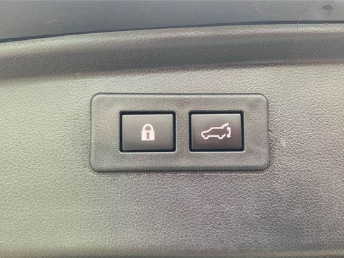 Used 2024 Subaru Outback Premium AWD/4WD image 30