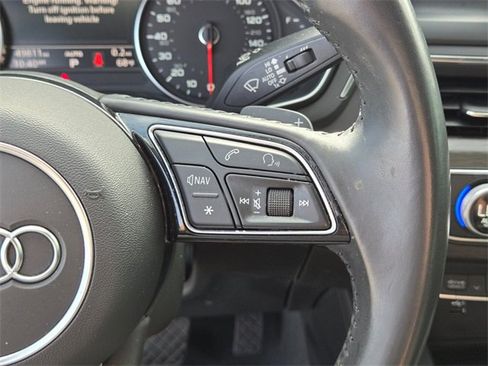 Used 2019 Audi A4 2.0T Premium image 28