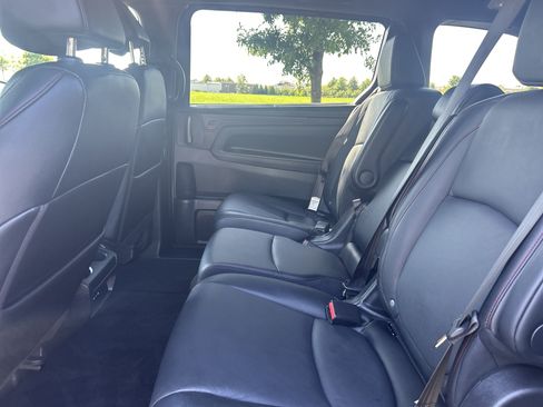 Certified 2025 Honda Odyssey Sport-L image 30