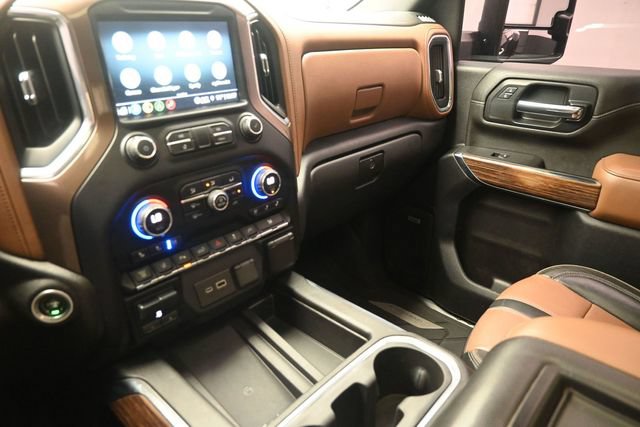 Used 2021 Chevrolet Silverado 3500 High Country w/ Snow Plow Prep/Camper Package AWD/4WD image 31