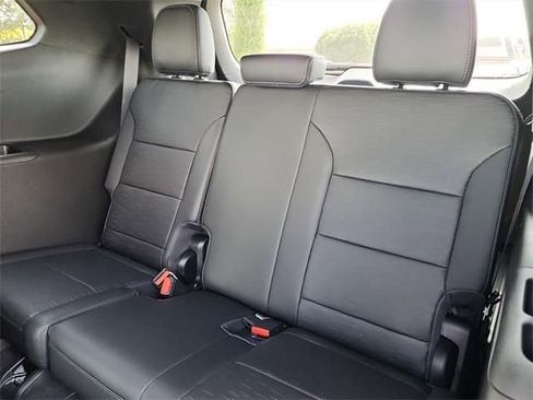 New 2026 Buick Enclave Sport Touring w/ Super Cruise Package image 17