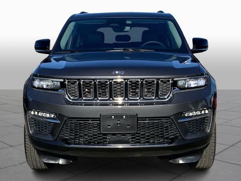 Used 2023 Jeep Grand Cherokee image 4