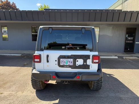 Used 2019 Jeep Wrangler Unlimited Rubicon AWD/4WD image 5