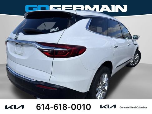 Used 2018 Buick Enclave Premium AWD/4WD image 4