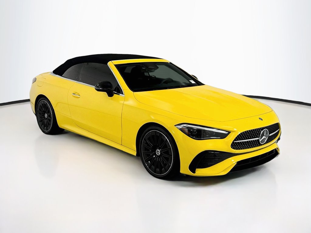 Certified 2026 Mercedes-Benz CLE 300 4MATIC Cabriolet image 3