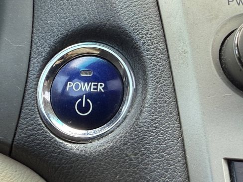 Used 2010 Lexus RX 450h AWD image 22
