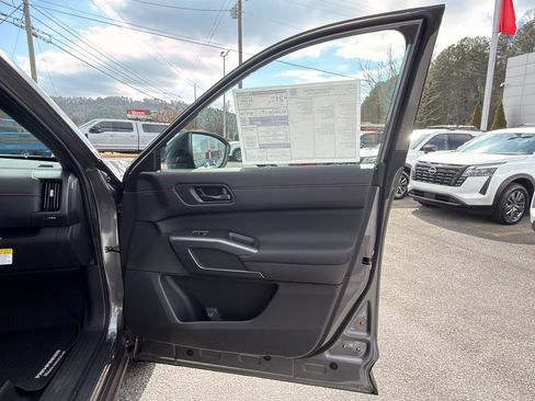 New 2026 Nissan Pathfinder Rock Creek image 19